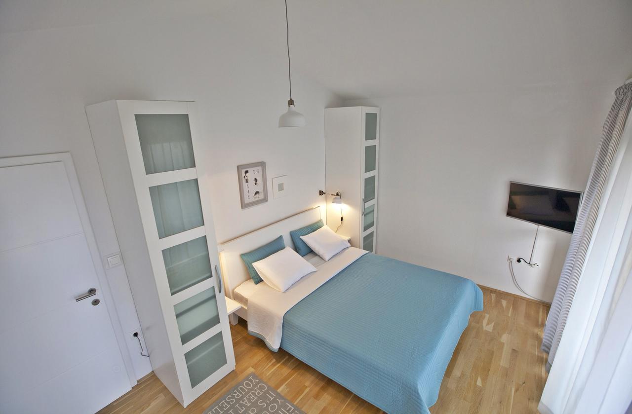 Apartments Roses Stobrec Ngoại thất bức ảnh